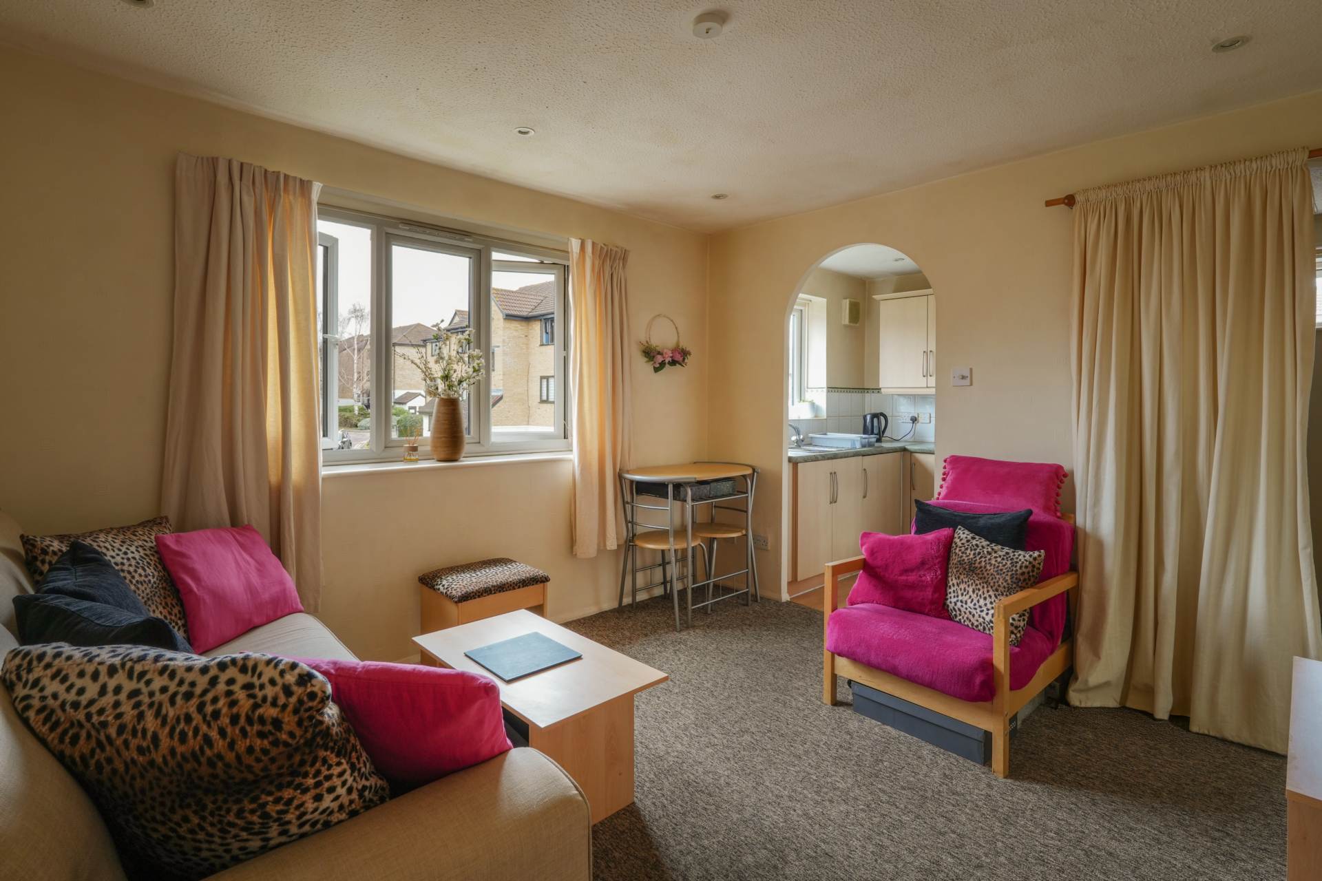 Onyx House, Worcester Park, Image 3