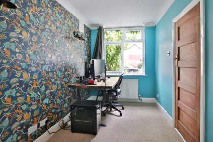 Bargate Close, New Malden, Image 16