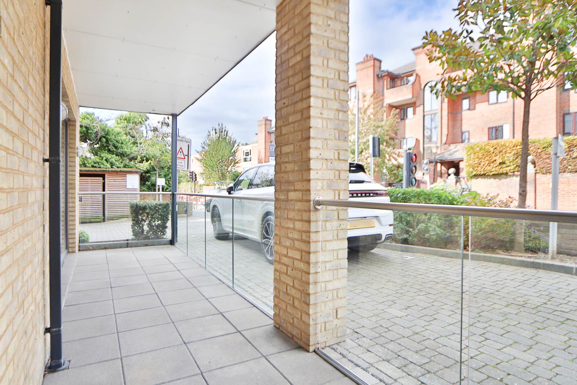 Worple Road, London, Image 7