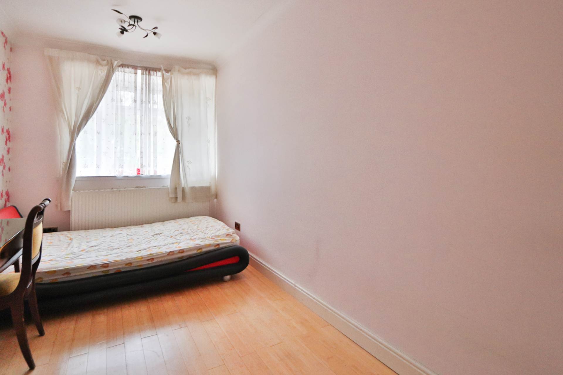 West Barnes Lane, New Malden, Image 10