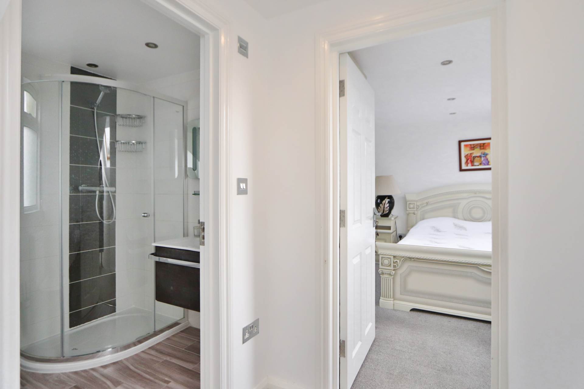 Robin Hood Lane, London, Image 23