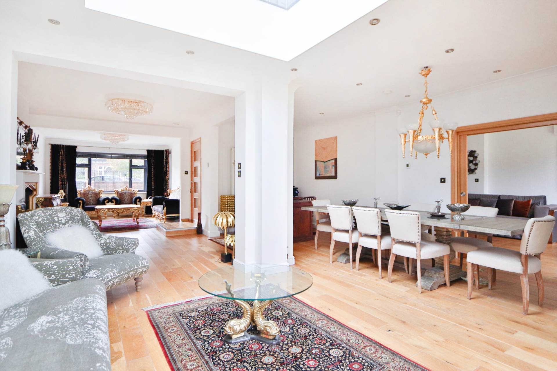 Robin Hood Lane, London, Image 8
