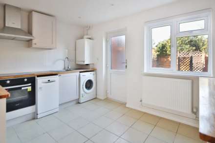 Nevada Close, New Malden, Image 3