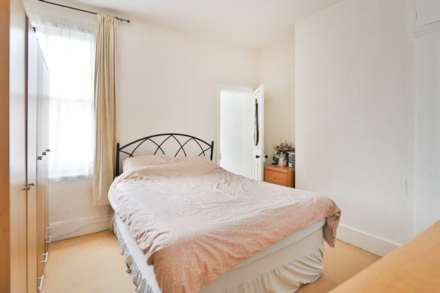 Cross Road, Kingston Upon Thames, Image 12