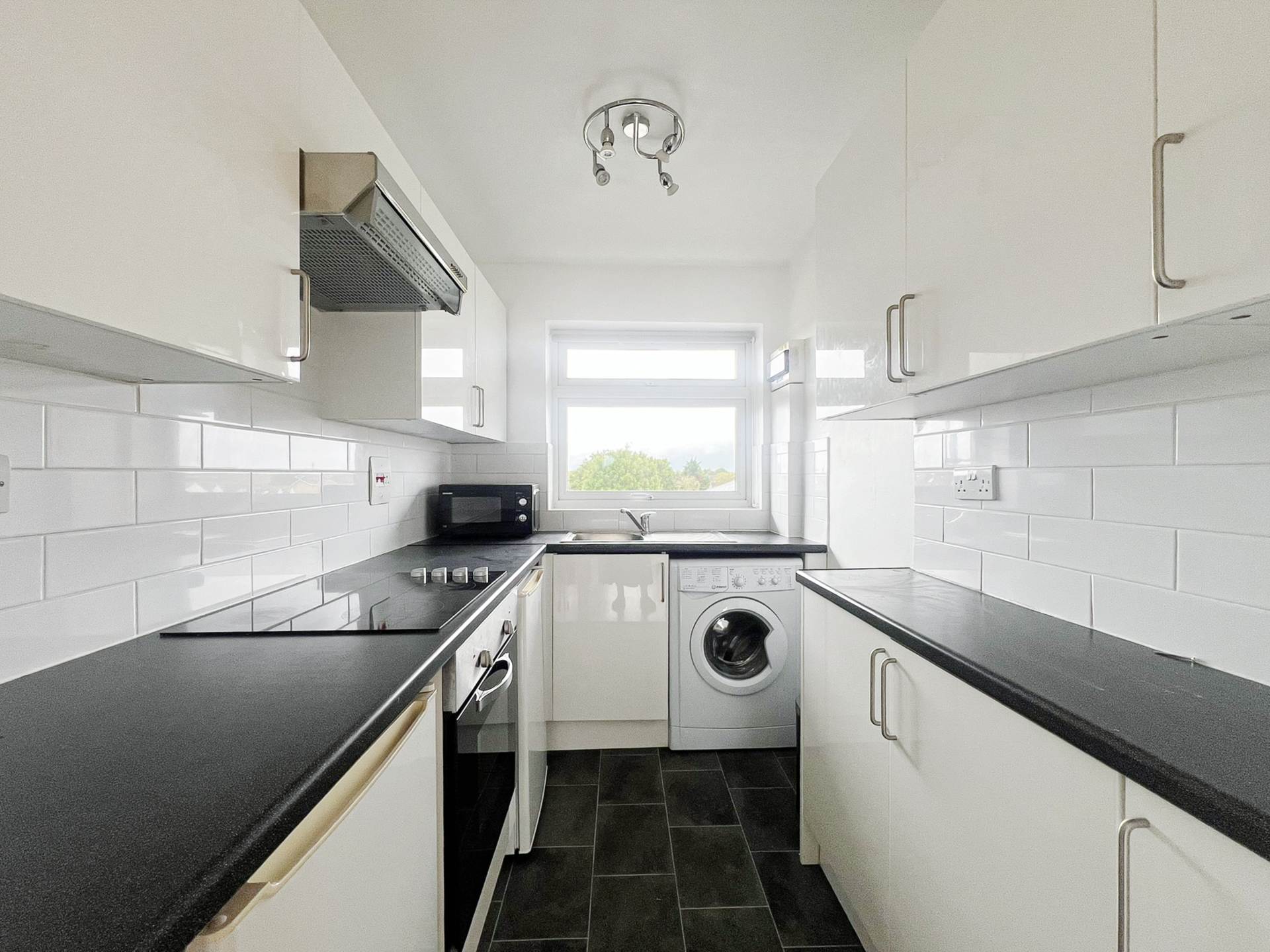 Coombe Road, New Malden, Image 3