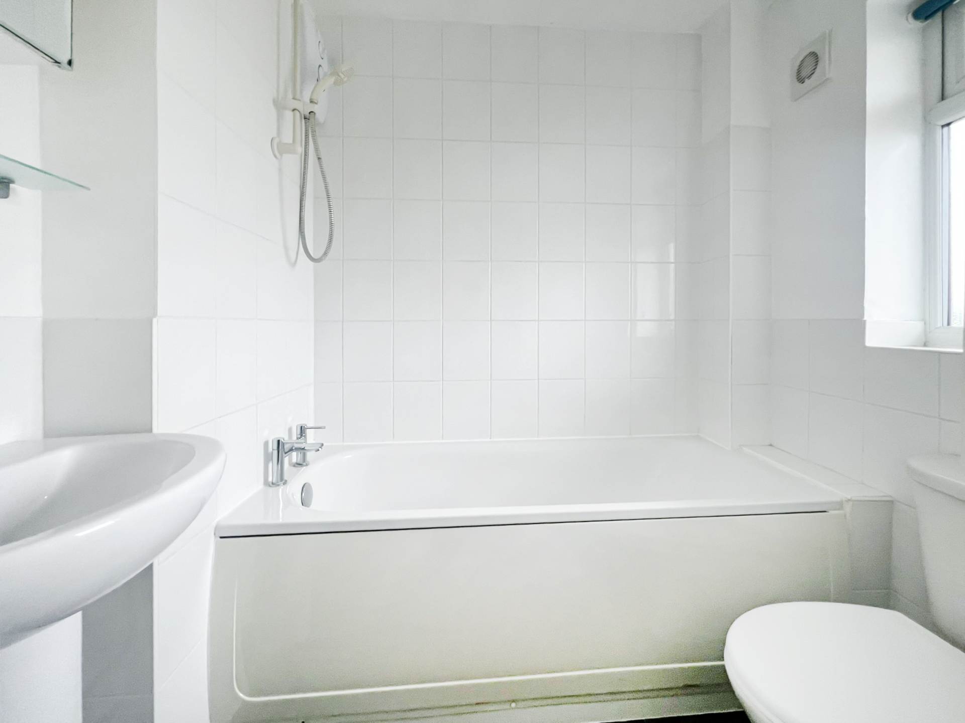 Coombe Road, New Malden, Image 5