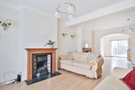 Consfield Avenue, New Malden, Image 2