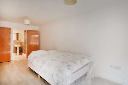 Kingston Upon Thames, Image 8