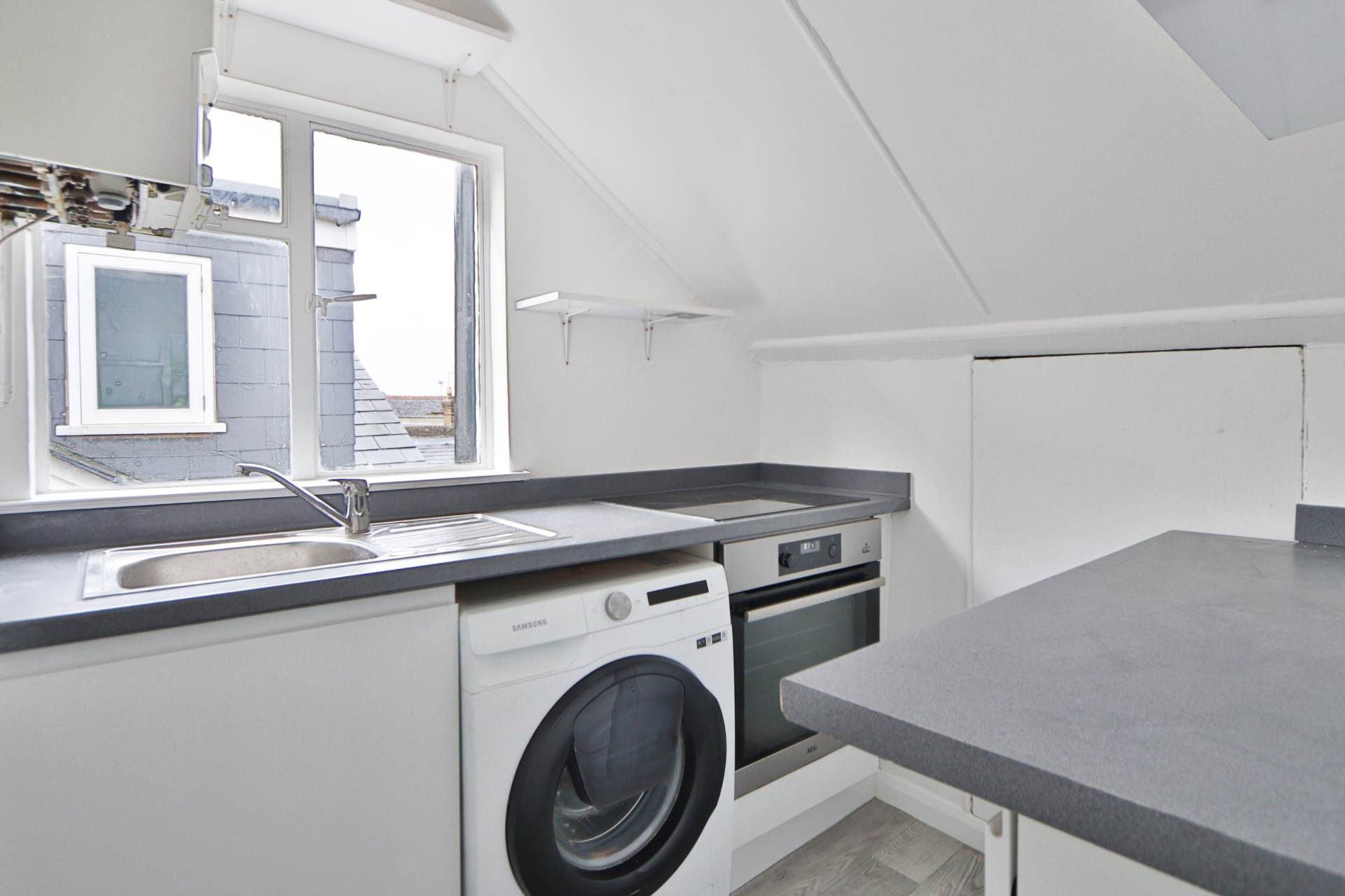 Kingston Hill, Kingston Upon Thames, Image 2