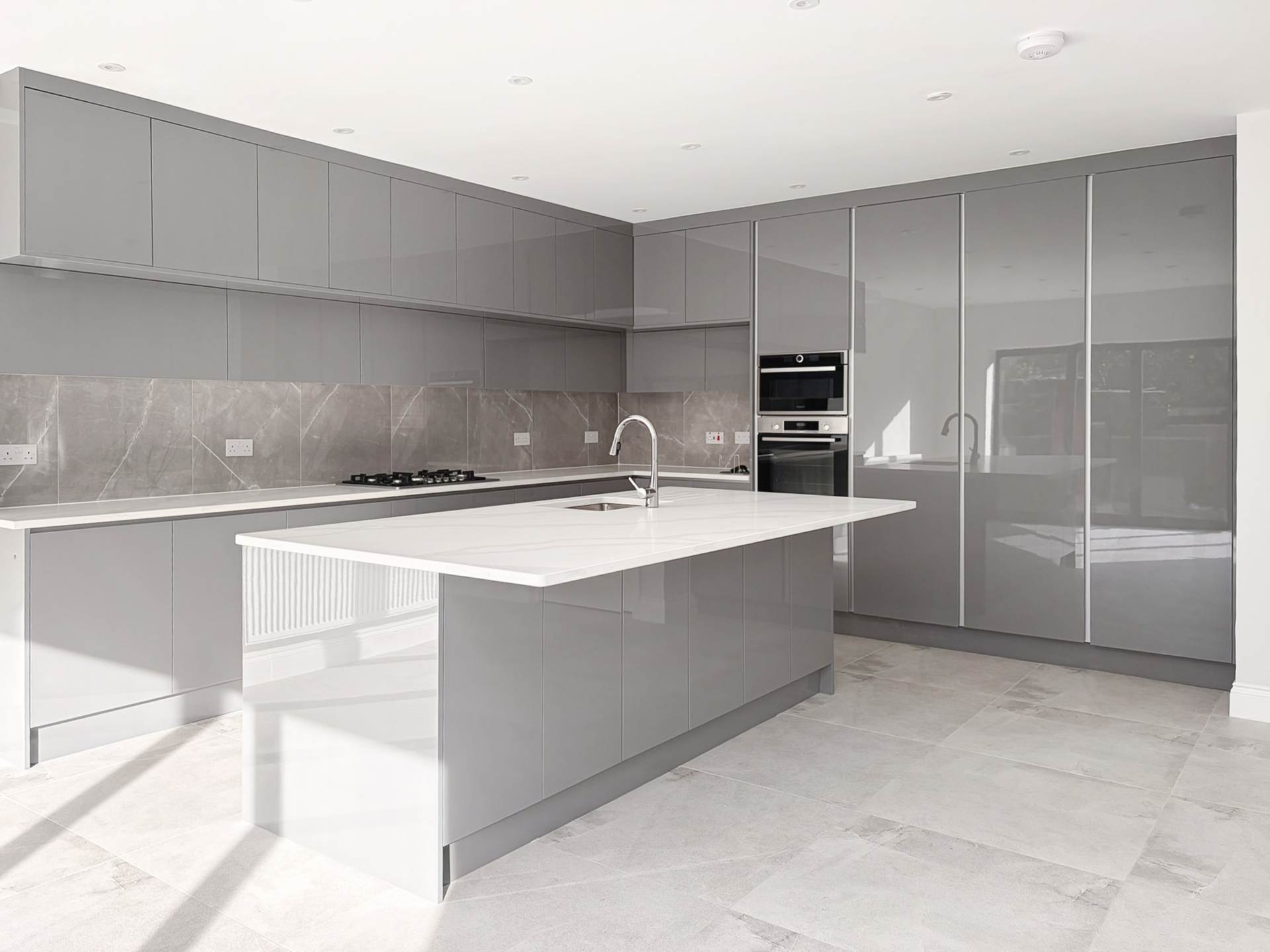 Buxton Drive, New Malden, Image 3