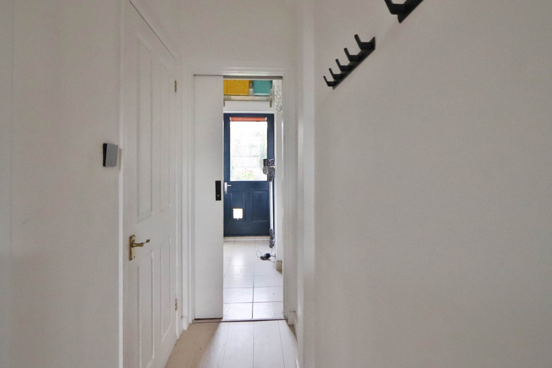 Russell Road, London, Image 16