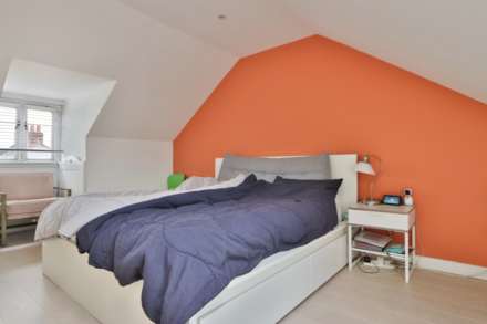 Russell Road, London, Image 10