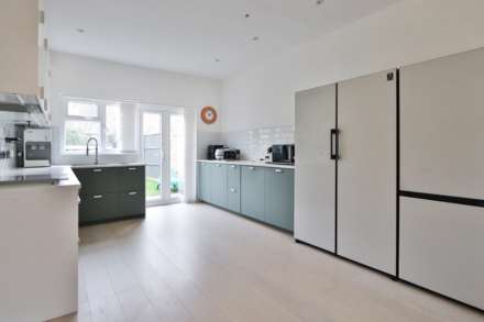 Russell Road, London, Image 2