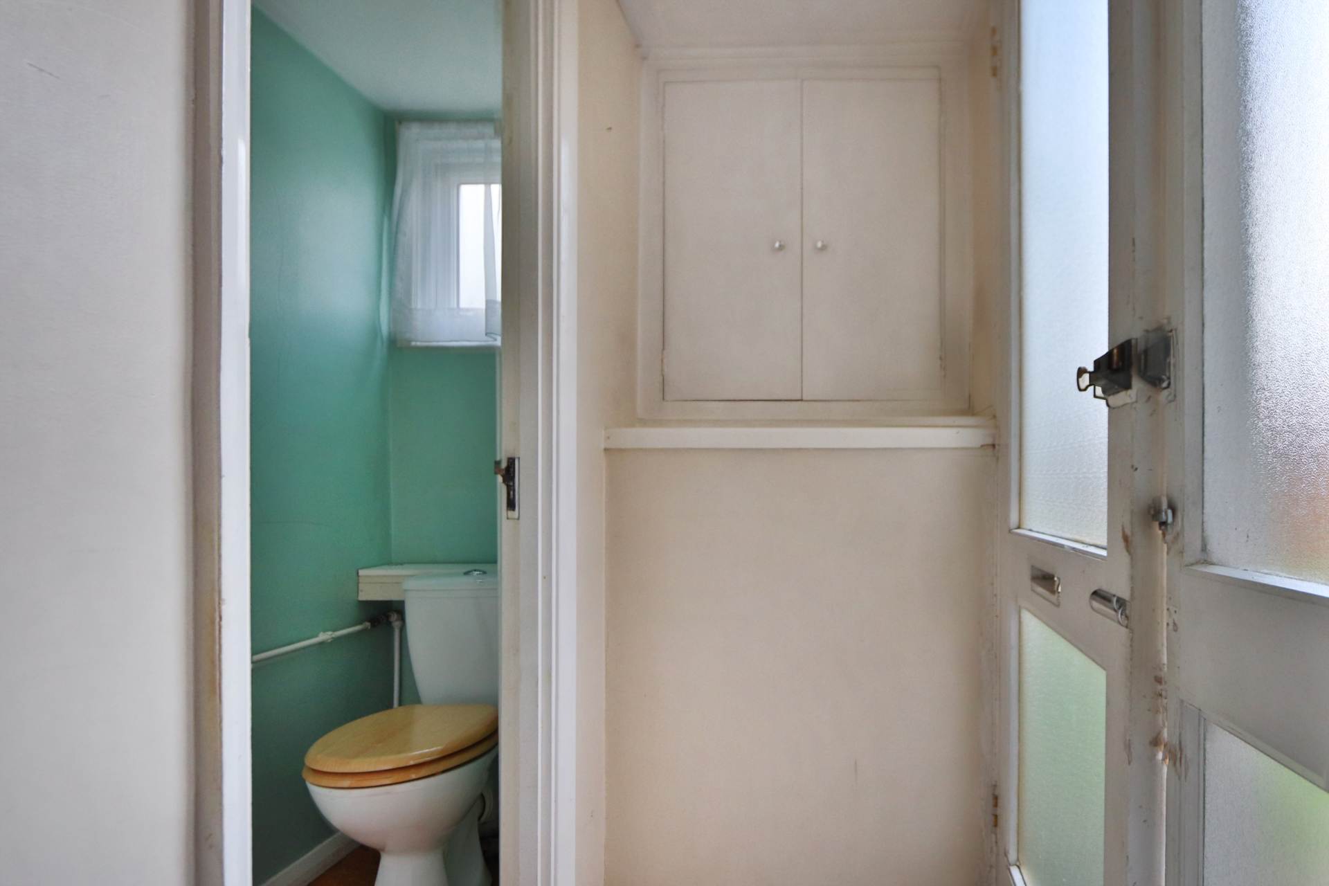 Newborough Green, New Malden, Image 6