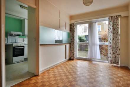 Newborough Green, New Malden, Image 5