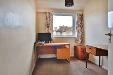 Newborough Green, New Malden, Image 7