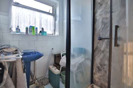 Rutland Drive, Morden, Image 8