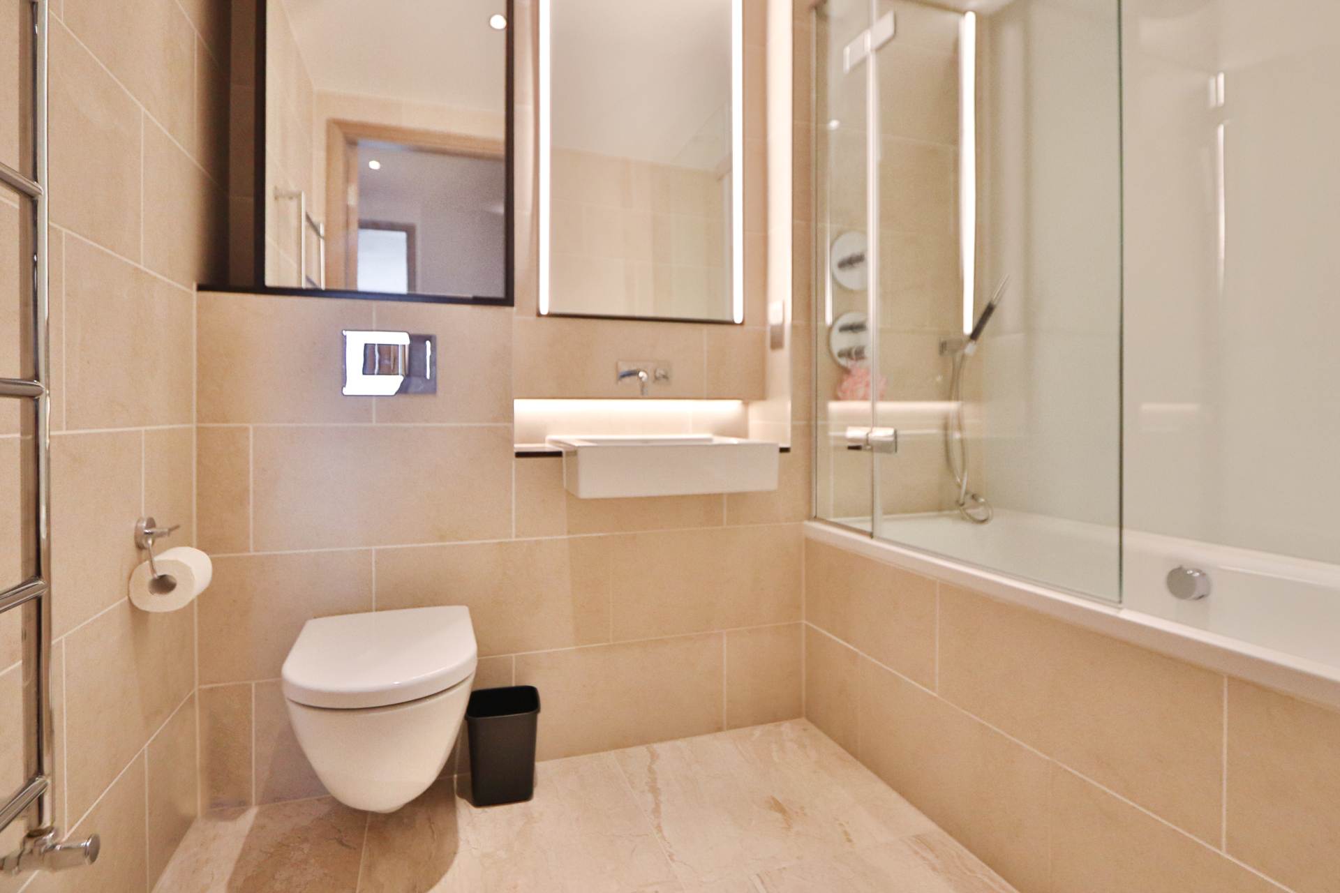 Chivers Passage, London, Image 6