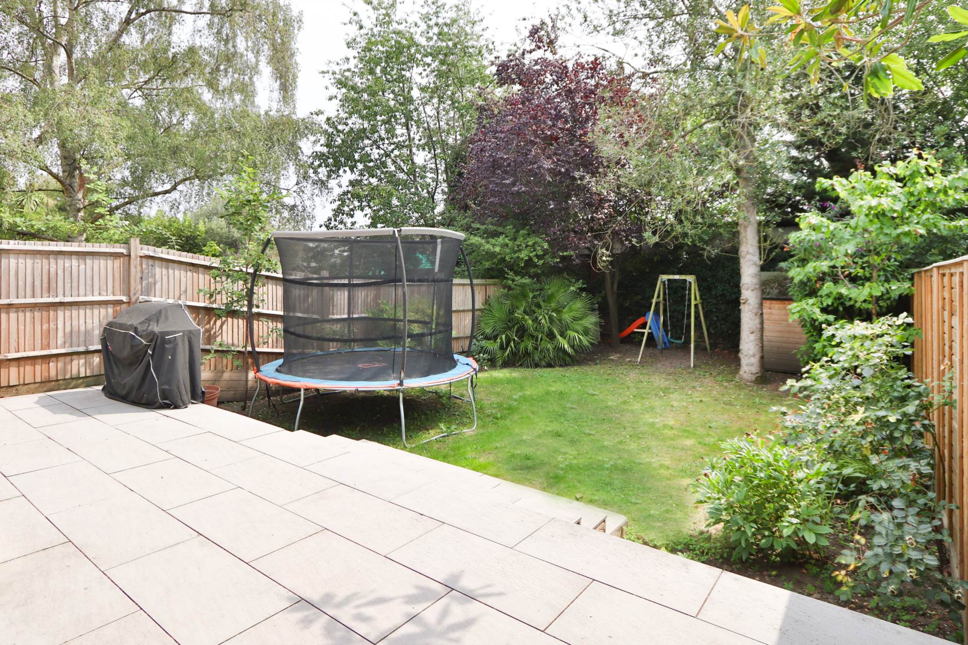 Buxton Drive, New Malden, Image 16