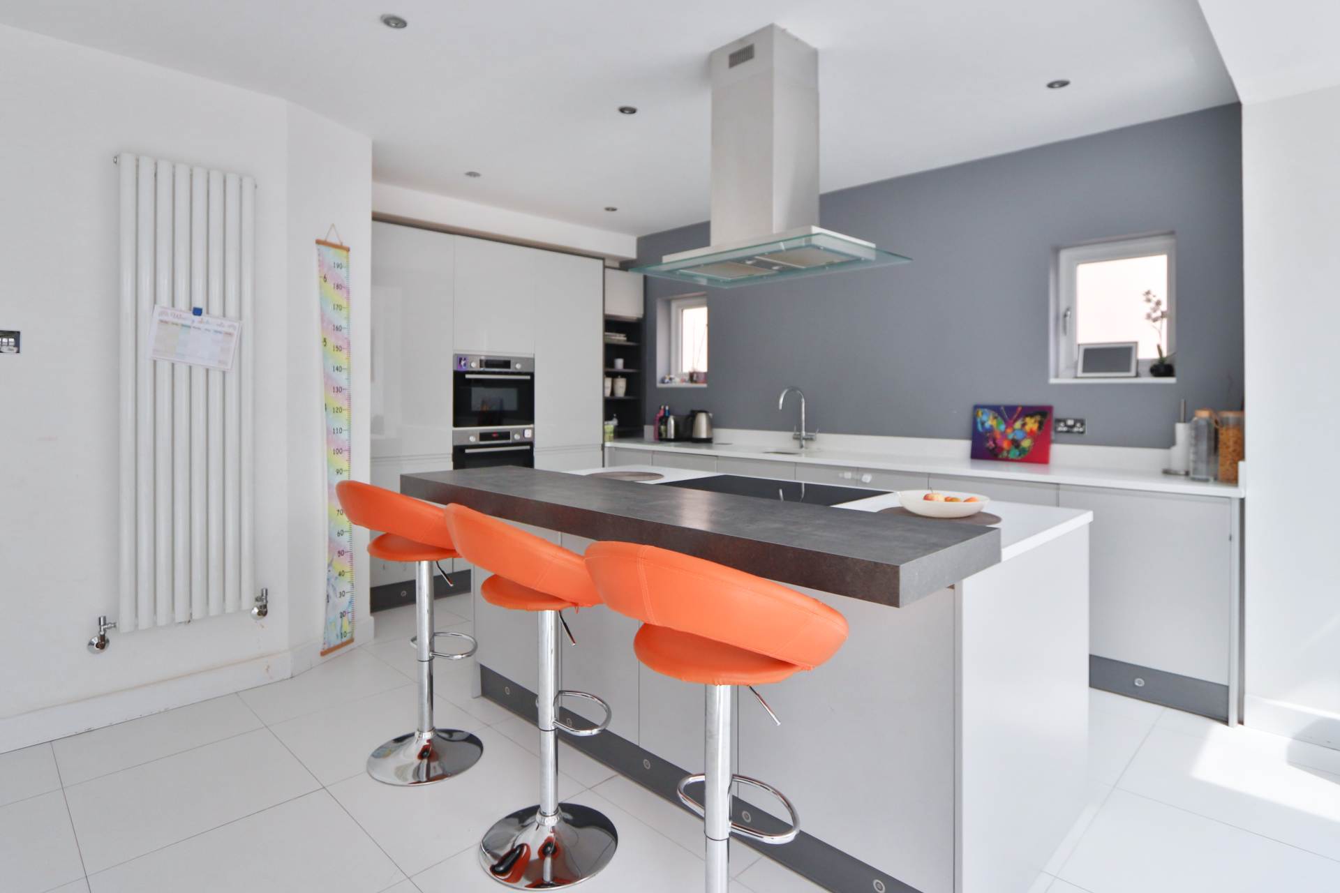 Buxton Drive, New Malden, Image 4