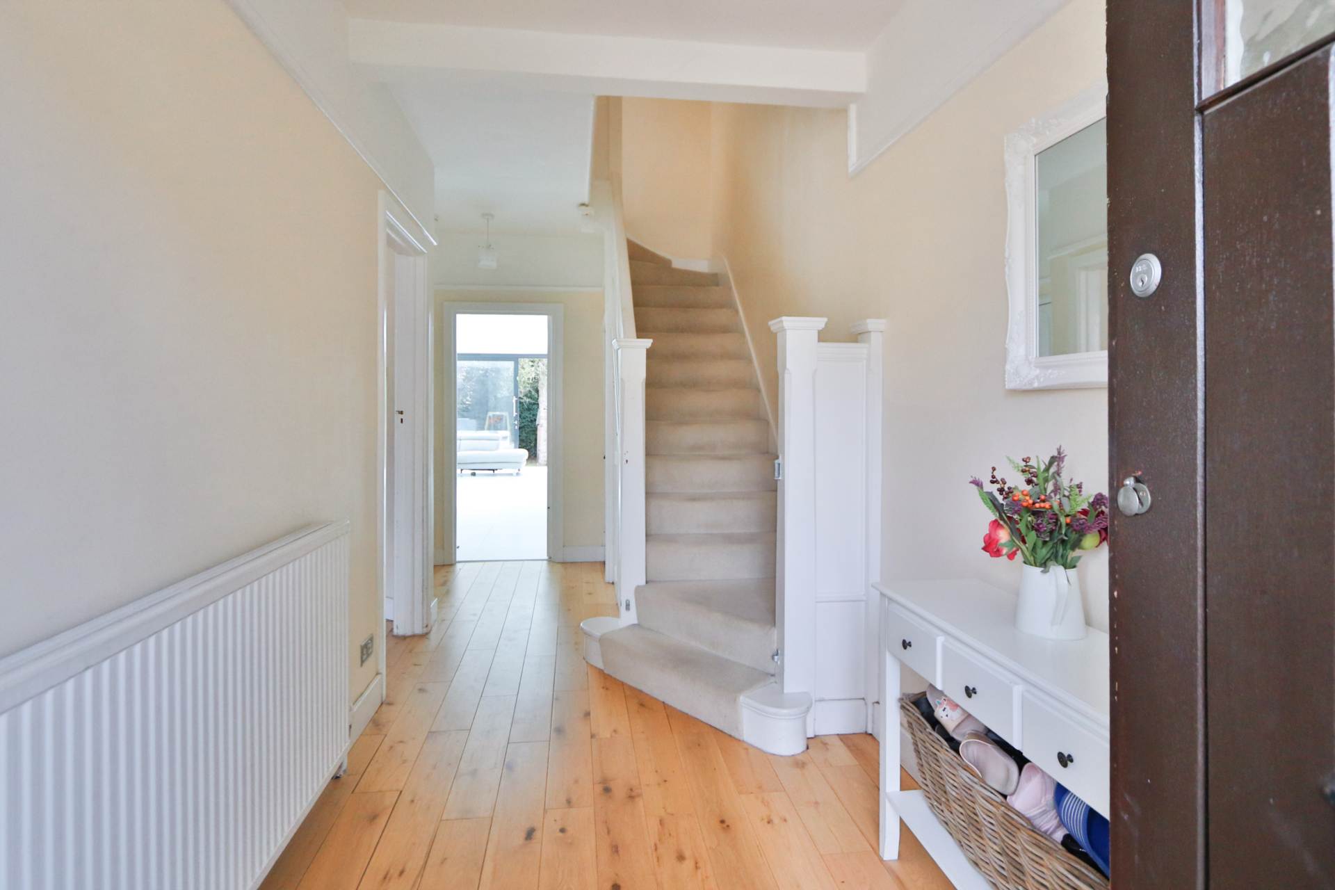 Buxton Drive, New Malden, Image 6