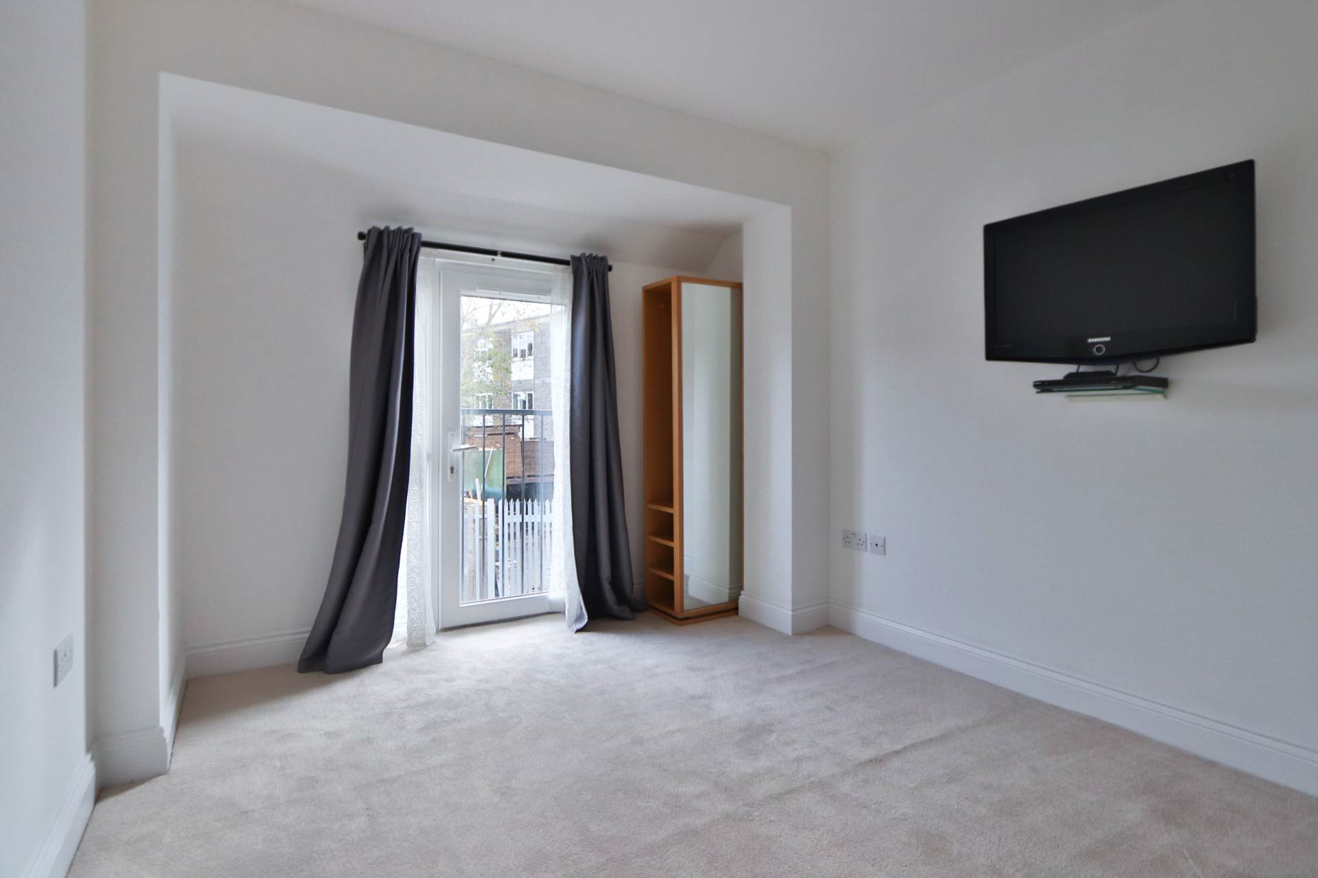 Crystal Place, Worcester Park, Image 4