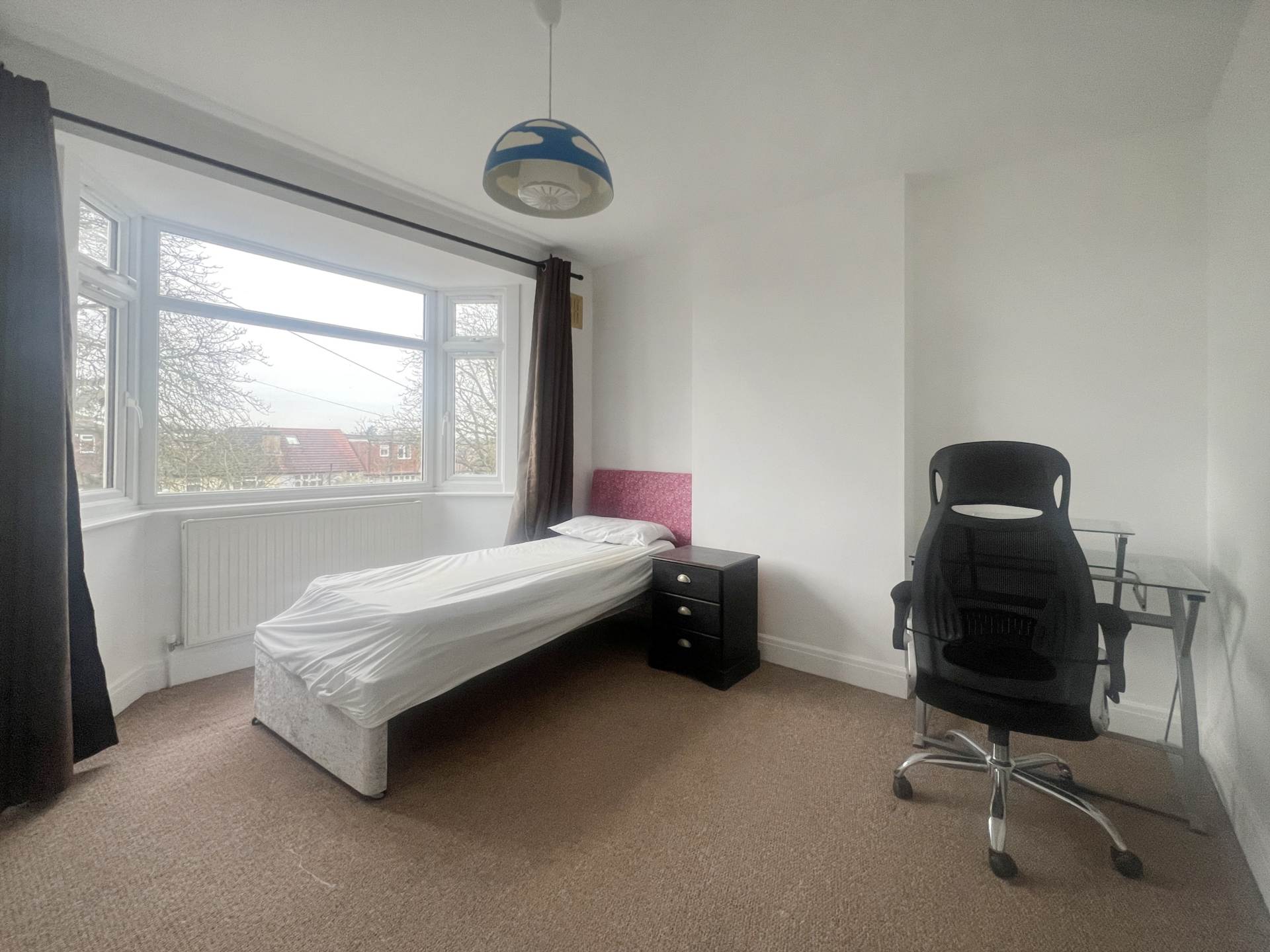 Hobart Road, Worcester Park, Image 10