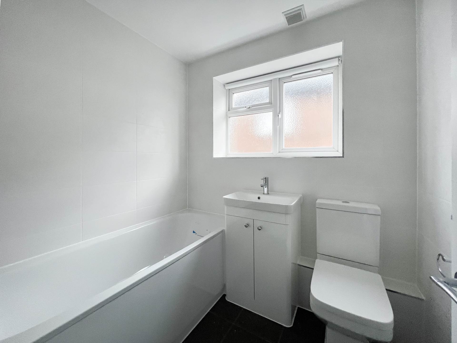 St Philips Avenue, Worcester Park, Image 6