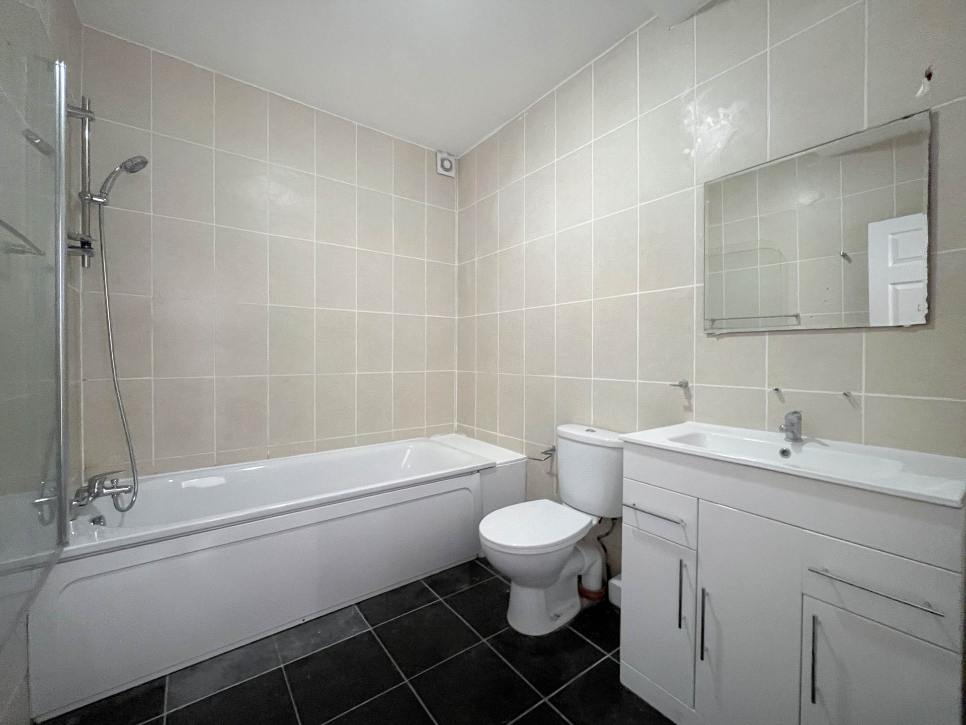 Links Road, London, Image 4