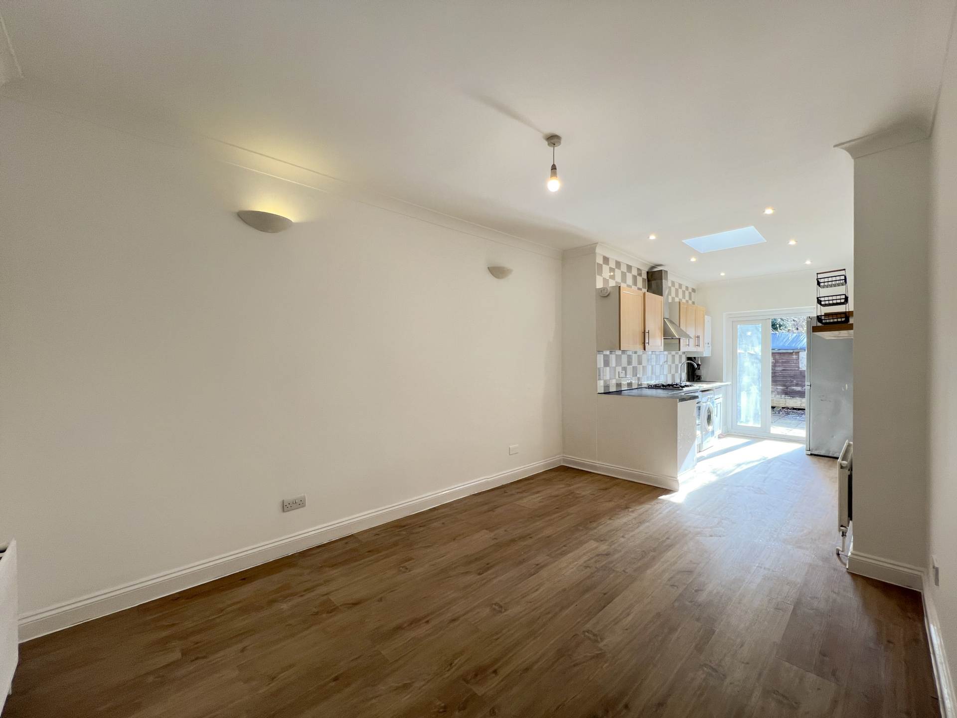 Links Road, London, Image 5