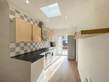 Links Road, London, Image 6