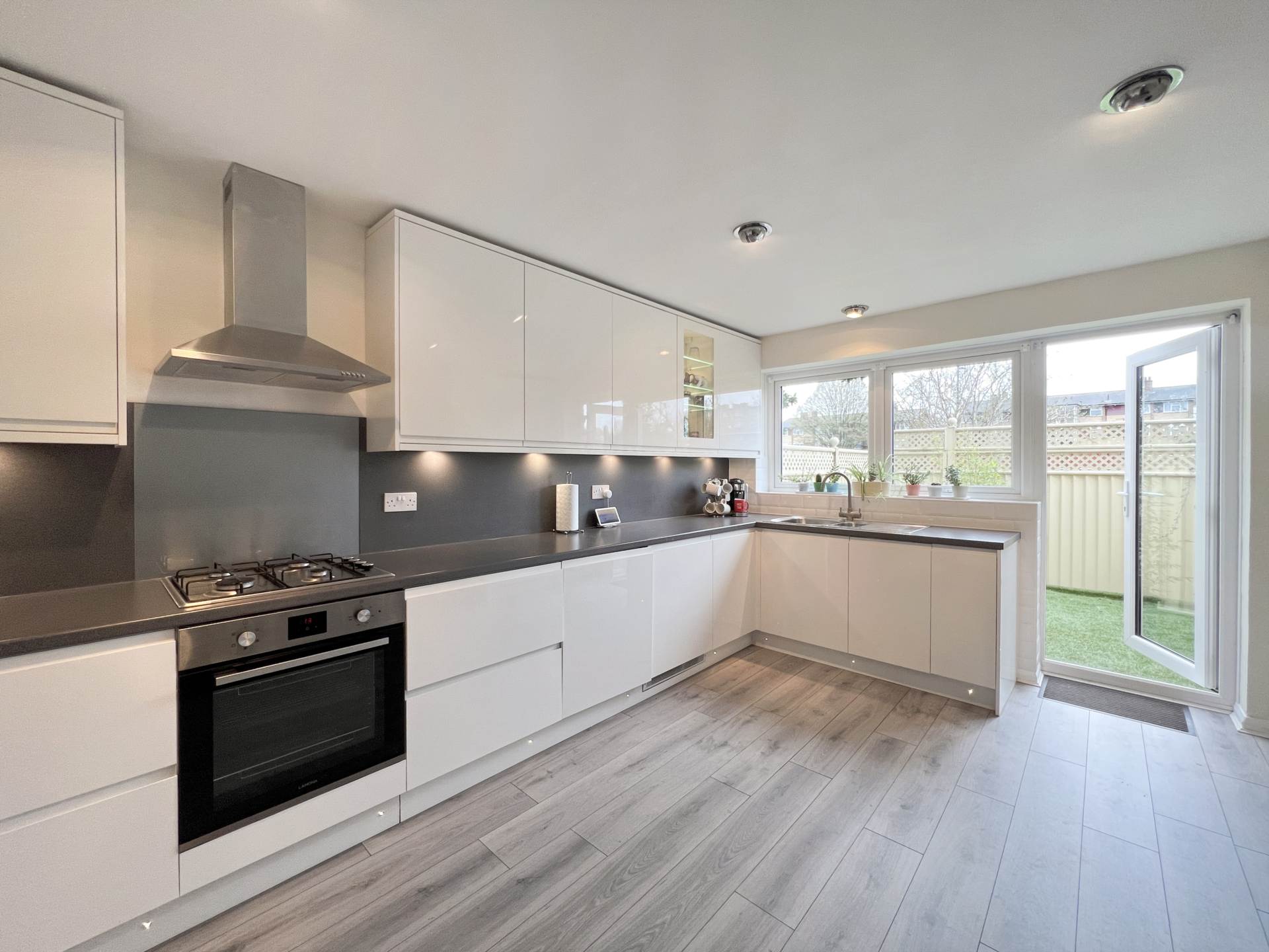 St James Close, New Malden, Image 6