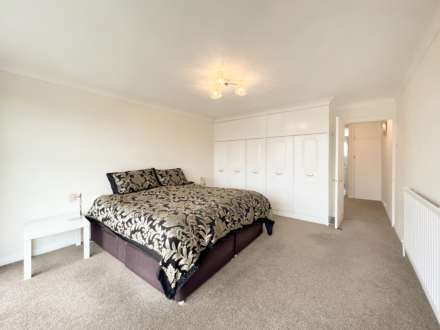 St James Close, New Malden, Image 11