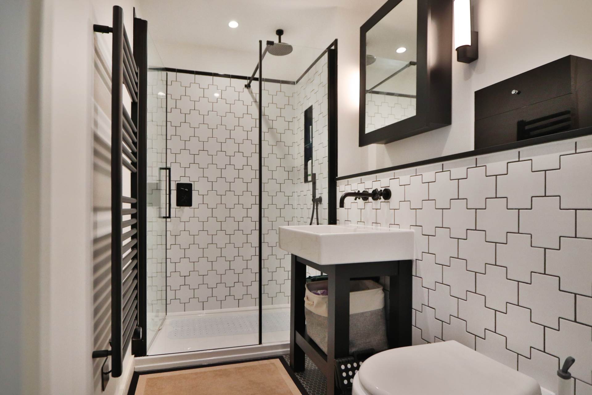 Brook Street, Kingston Upon Thames, Image 13