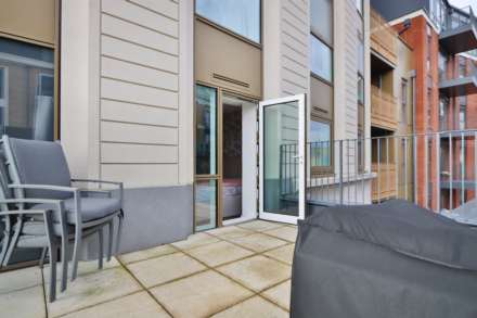 Brook Street, Kingston Upon Thames, Image 20