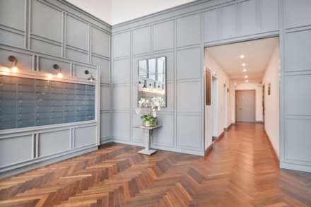 Brook Street, Kingston Upon Thames, Image 3