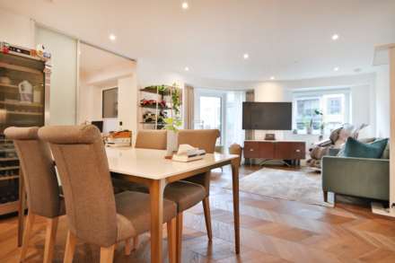 Brook Street, Kingston Upon Thames, Image 6