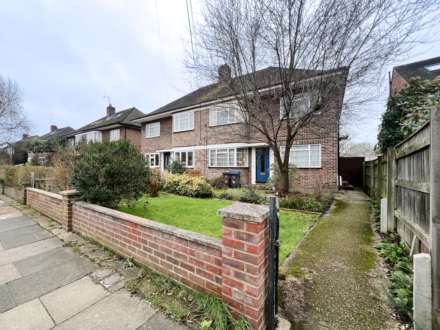 Richmond Rd, London, Image 1