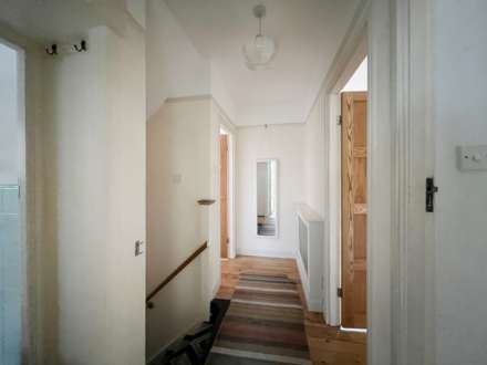 Richmond Rd, London, Image 12