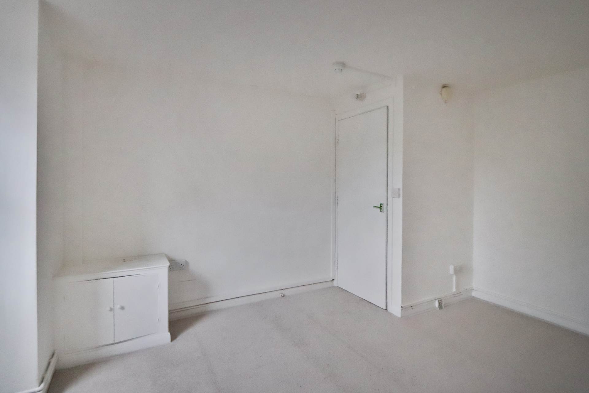 Kingston Road, SW19, London, Image 3