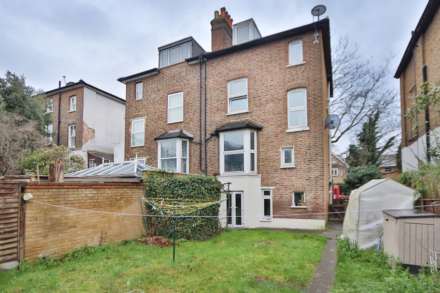 Kingston Road, SW19, London, Image 10