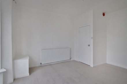 Kingston Road, SW19, London, Image 3