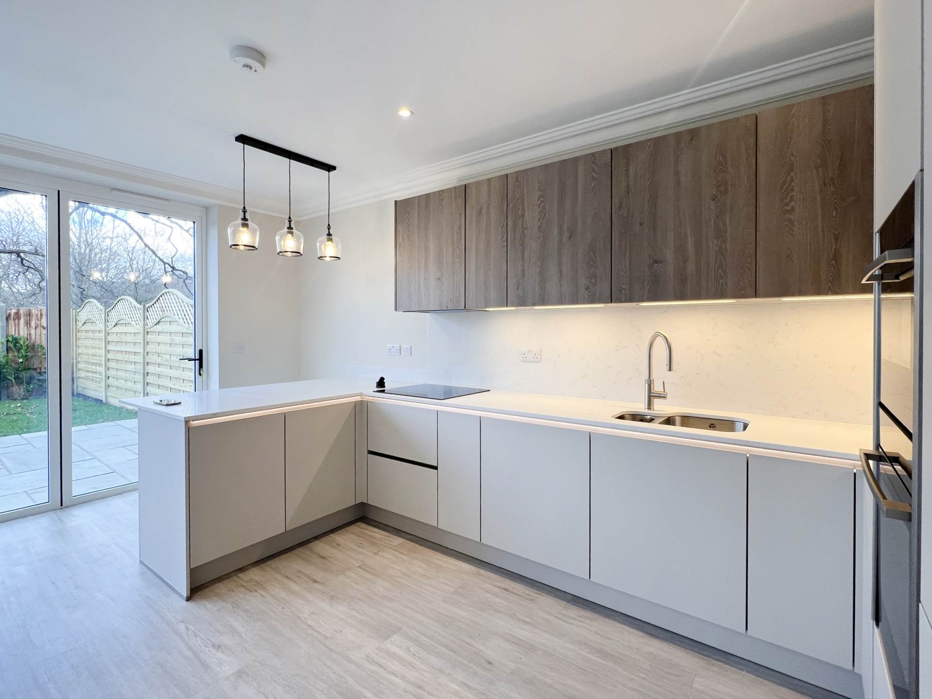 Woodfield Gardens, New Malden, Image 5