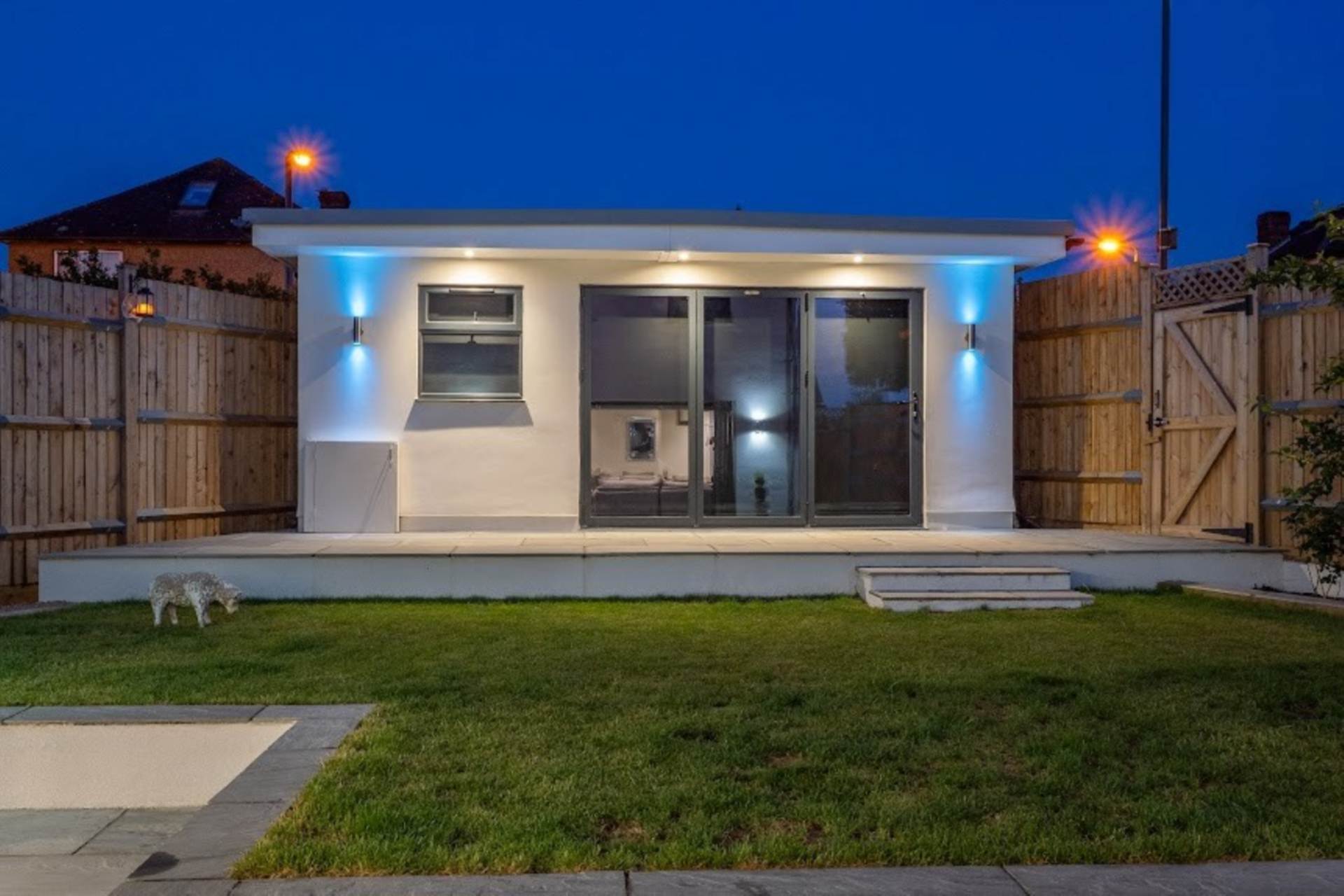 Browning Avenue, Worcester Park, Image 18