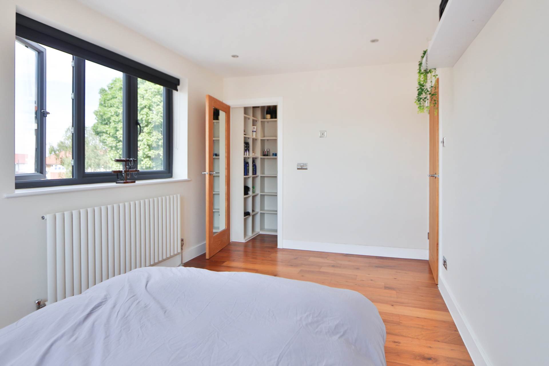 Browning Avenue, Worcester Park, Image 8