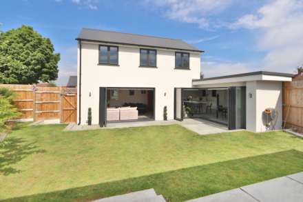 Browning Avenue, Worcester Park, Image 15