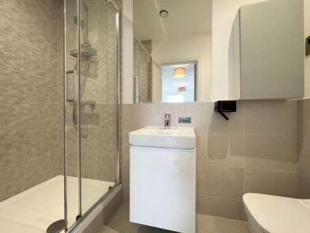 Watteville House, New Malden, Image 13