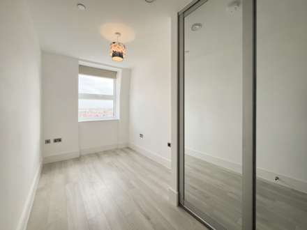 Watteville House, New Malden, Image 14