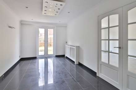 Westbury Road, New Malden, Image 6