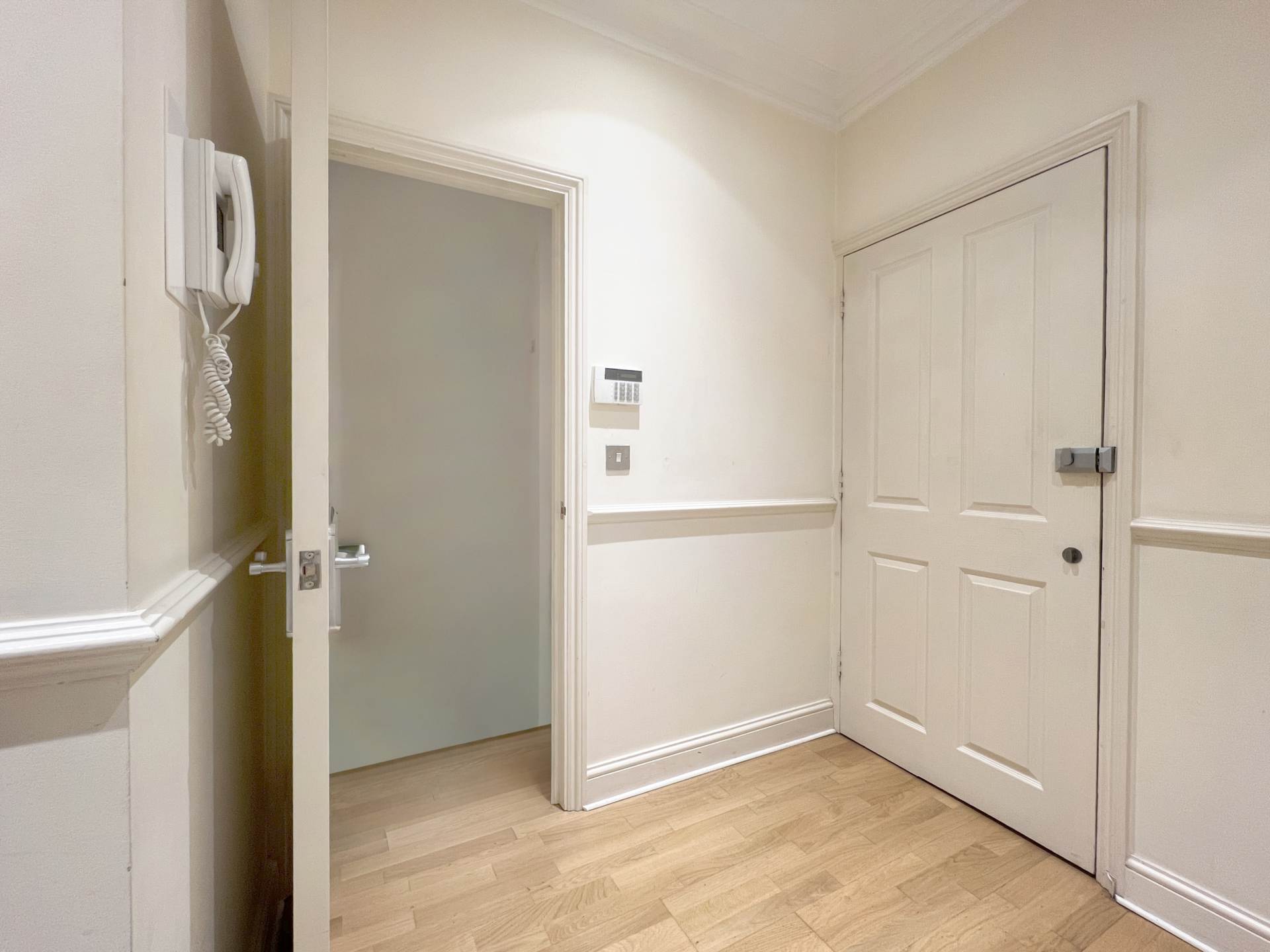 Maddox Street, London, Image 13